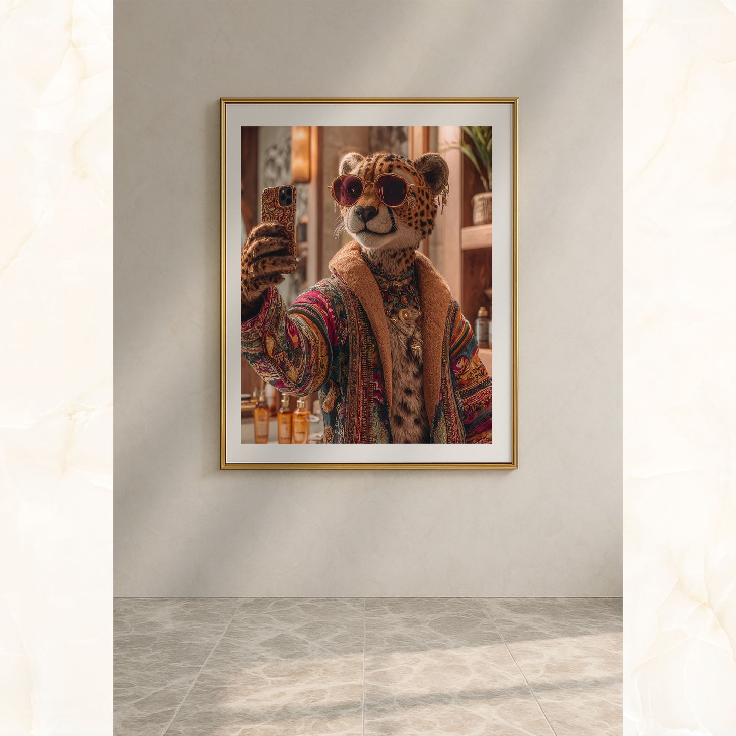 Digital art print of a stylish cheetah woman taking a selfie in a modern bathroom. She wears a colorful patterned robe, jewelry, and sunglasses, combining humor and chic jungle vibes. Perfect printable wall art for bathrooms, living rooms, or as a unique gift. Includes DIN A5–A0, 4:5, 3:4, and 30×40/50×70 cm sizes for easy printing.