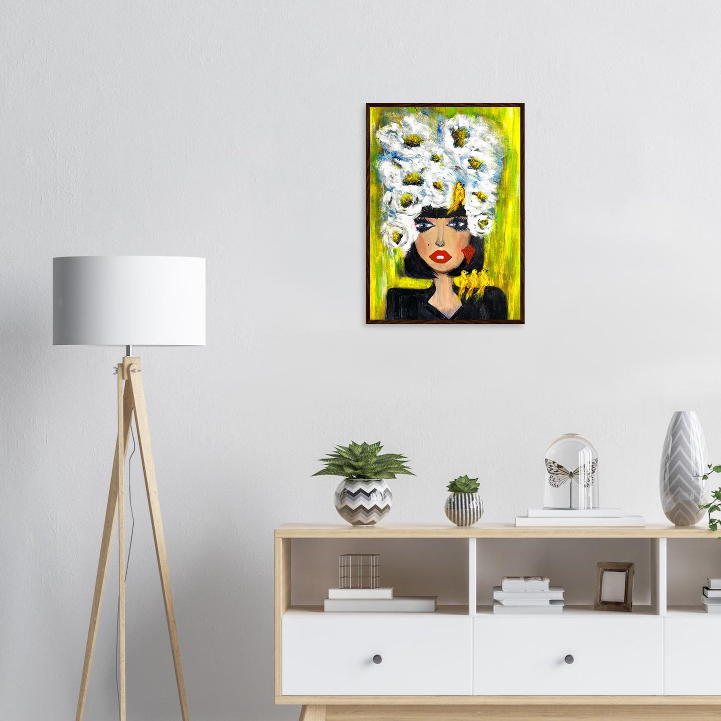 Pop Art Poster mit Holzrahmen – Frau mit Blütenkrone und Vogelfreunde