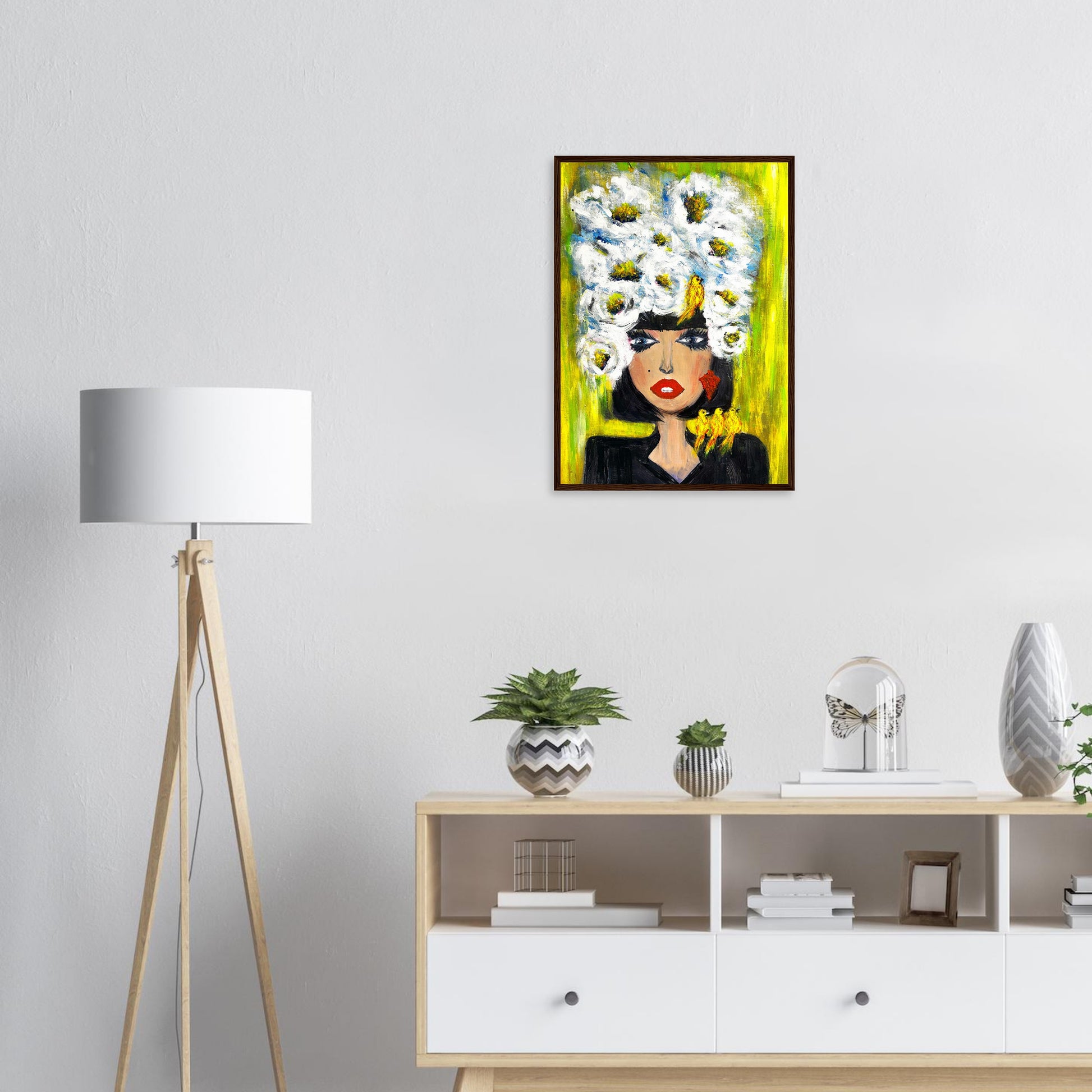 Pop Art Poster mit Holzrahmen – Frau mit Blütenkrone und Vogelfreunde